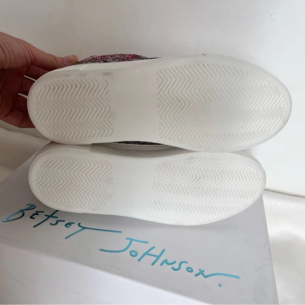 Betsey Johnson Sidny rhinestone floral Pink and Silver Sneakers 6.5 - Picture 7 of 10